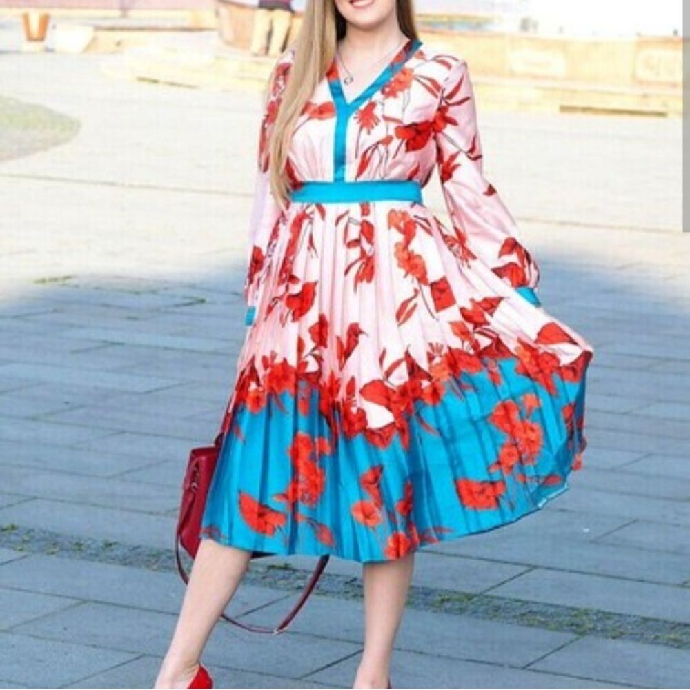 🍒NWT🍒 TED BAKER PLEATED MIDI DRESS